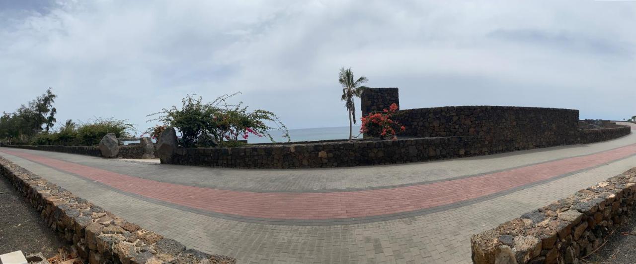 Lc Bastian Marina Bungalow Costa Teguise Ngoại thất bức ảnh